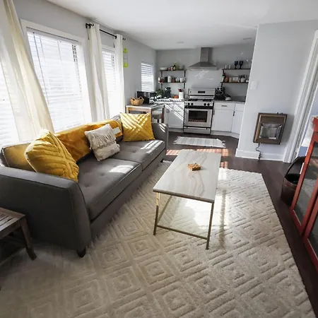 Granbury Loft - 1 Bedroom